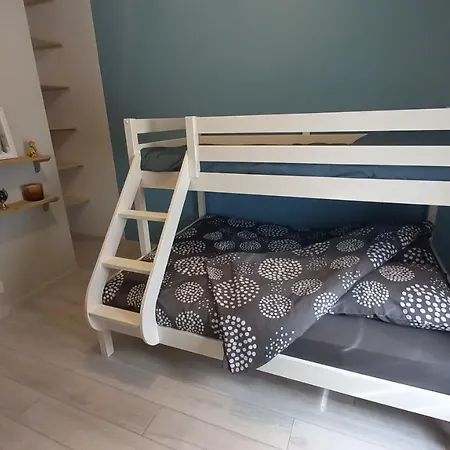 Dom wakacyjny Maison Au Calme Et Avec Le Charme De La Pierre, 