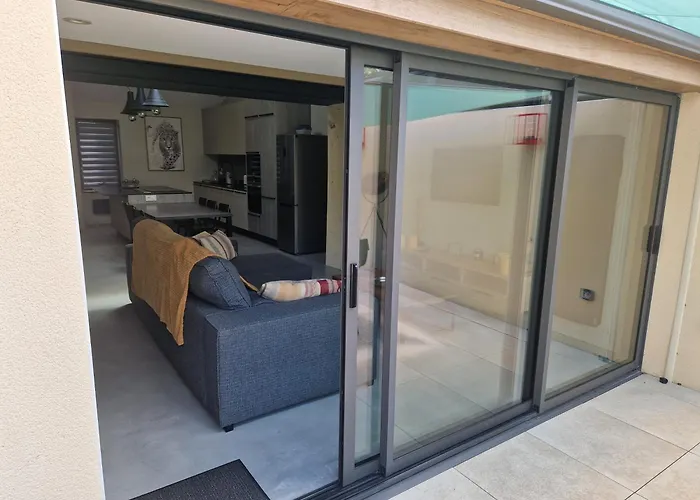 Maison Au Calme Et Avec Le Charme De La Pierre,  Le Rêve Doré Le Pellerin