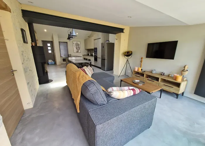 Сasa de vacaciones Maison Au Calme Et Avec Le Charme De La Pierre,  Le Rêve Doré Le Pellerin